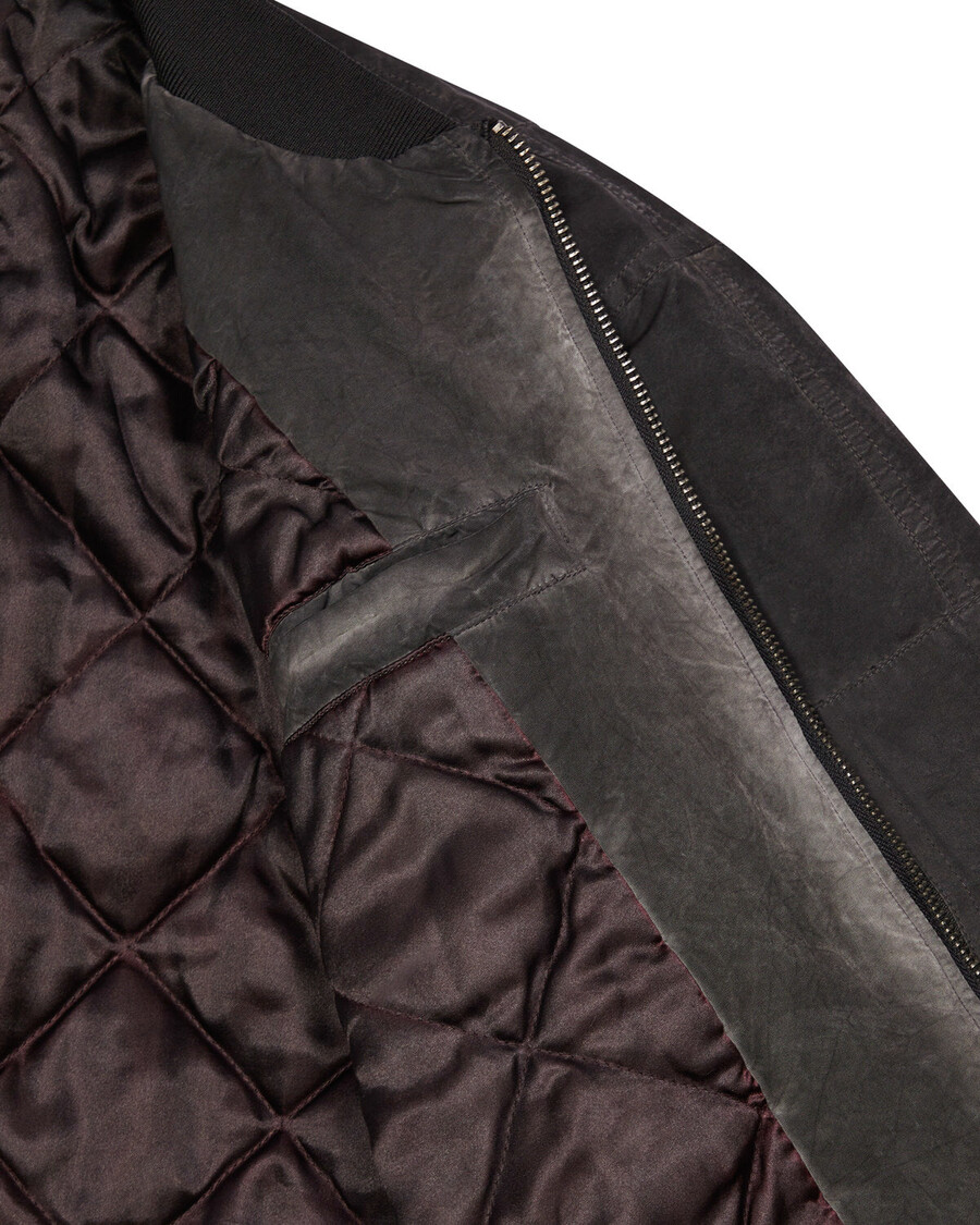 trapstar x ed hardy bomber – schwarz